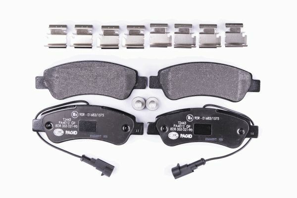 Klocki hamulcowe - komplet 8DB 355 021-901 HELLA